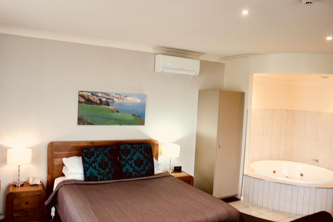 The Nautilus Ξενοδοχείο Napier Εξωτερικό φωτογραφία A room at the hotel